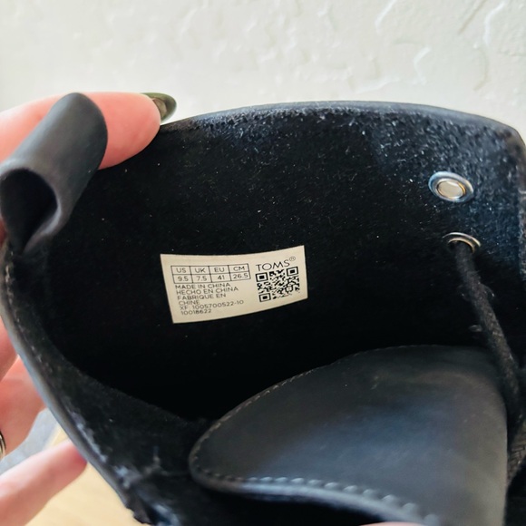 TOMS Women's Black Alaya Ankle Boots - Picture 7 of 9